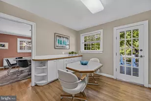 9906 Holmhurst Rd, Bethesda, MD 20817 - Photo 11