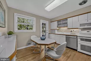 9906 Holmhurst Rd, Bethesda, MD 20817 - Photo 13