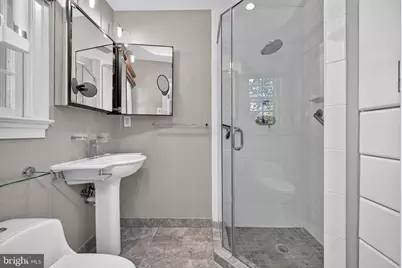 9906 Holmhurst Road, Bethesda, MD 20817 - Photo 29
