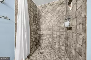 1962 Dundee Rd, Rockville, MD 20850 - Photo 35