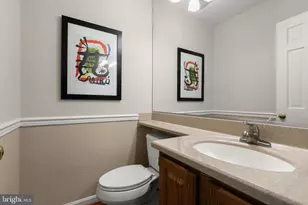 11704 Hitching Post Ln, North Bethesda, MD 20852 - Photo 27
