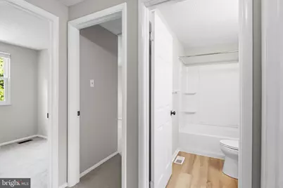 7807 Breezy Down Terrace, Rockville, MD 20855 - Photo 23