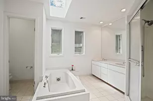 10320 Glen Rd, Potomac, MD 20854 - Photo 15