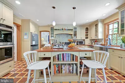 6907 Bradley Boulevard, Bethesda, MD 20817 - Photo 19