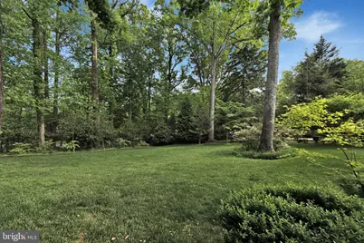 6907 Bradley Boulevard, Bethesda, MD 20817 - Photo 123