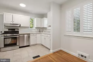 8216 Roanoke Ave, Takoma Park, MD 20912 - Photo 9
