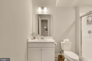 9775 Sanvitalia St, Bethesda, MD 20817 - Photo 9