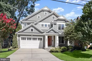 4527 Maple Ave, Bethesda, MD 20814 - Photo 1
