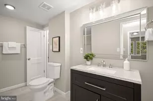 10128 Hereford Pl, Silver Spring, MD 20901 - Photo 37