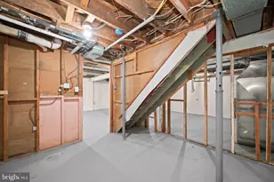 10128 Hereford Pl, Silver Spring, MD 20901 - Photo 47