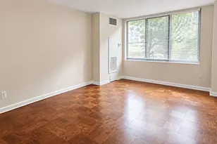 5225 Pooks Hill Rd, Bethesda, MD 20814 - Photo 11