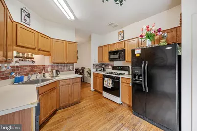 18172 Royal Bonnet Circle, Montgomery Village, MD 20886 - Photo 13