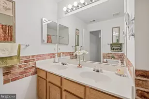 18172 Royal Bonnet Cir, Montgomery Village, MD 20886 - Photo 31