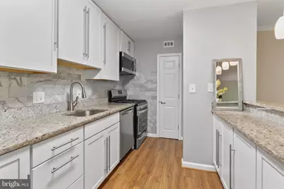 12204 Braxfield Court #240, Rockville, MD 20852 - Photo 15