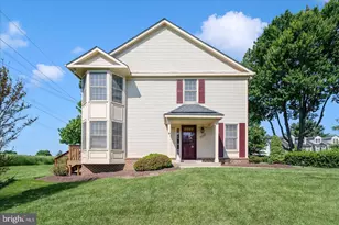 20200 Ravensdale Ct, Gaithersburg, MD 20886 - Photo 1