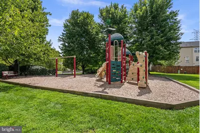 4642 Ripley Manor Terrace, Olney, MD 20832 - Photo 9