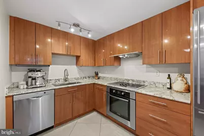 5610 Wisconsin Avenue #109, Chevy Chase, MD 20815 - Photo 5