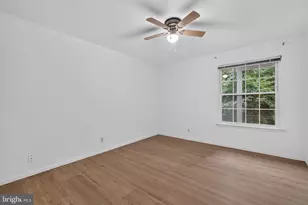 5822 Inman Park Cir, Rockville, MD 20852 - Photo 17