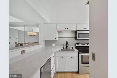 5822 Inman Park Circle #709, Rockville, MD 20852 - Photo 9