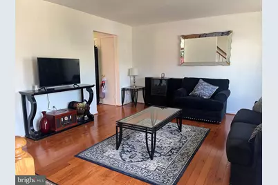 19 Applegrath Court, Germantown, MD 20876 - Photo 5