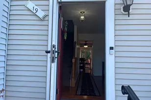 19 Applegrath Ct, Germantown, MD 20876 - Photo 3