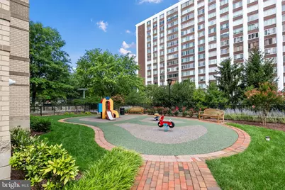 11710 Old Georgetown Road #829, North Bethesda, MD 20852 - Photo 5