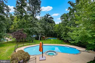 10105 Sorrel Ave, Potomac, MD 20854 - Photo 71