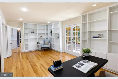 10105 Sorrel Avenue, Potomac, MD 20854 - Photo 11