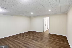 10105 Sorrel Ave, Potomac, MD 20854 - Photo 61