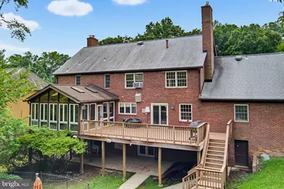 10105 Sorrel Avenue, Potomac, MD 20854 - Photo 3
