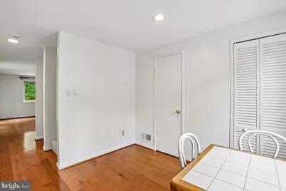 19107 Stedwick Drive, Gaithersburg, MD 20886 - Photo 9