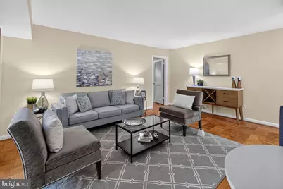 10607 Montrose Avenue #M-3, Bethesda, MD 20814 - Photo 5