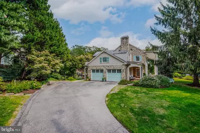 5329 Woodlawn Avenue, Chevy Chase, MD 20815 - Photo 13