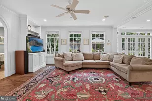 5329 Woodlawn Ave, Chevy Chase, MD 20815 - Photo 33