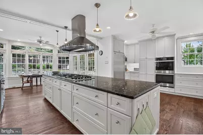 5329 Woodlawn Avenue, Chevy Chase, MD 20815 - Photo 47