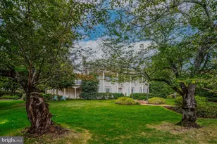 5329 Woodlawn Ave, Chevy Chase, MD 20815 - Photo 15