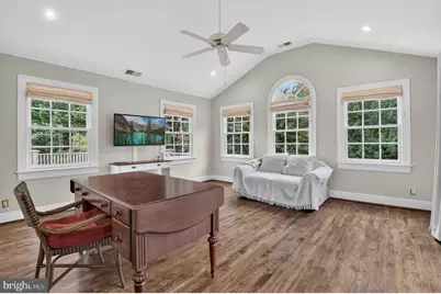 5329 Woodlawn Avenue, Chevy Chase, MD 20815 - Photo 67