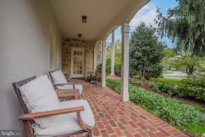 5329 Woodlawn Avenue, Chevy Chase, MD 20815 - Photo 9