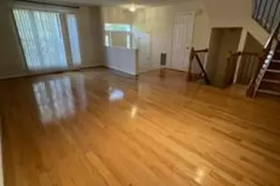 10135 Vanderbilt Cir, Rockville, MD 20850 - Photo 5