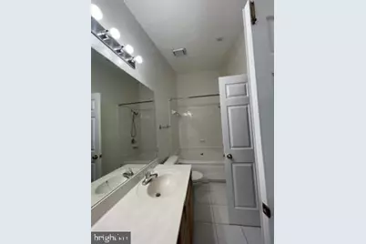 10135 Vanderbilt Circle, Rockville, MD 20850 - Photo 17