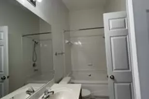 10135 Vanderbilt Cir, Rockville, MD 20850 - Photo 17