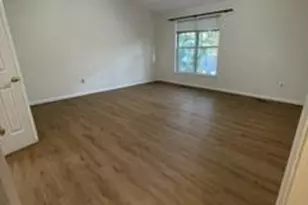 10135 Vanderbilt Cir, Rockville, MD 20850 - Photo 13