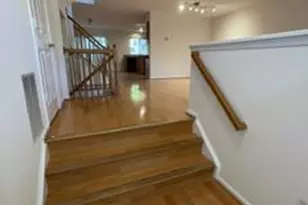 10135 Vanderbilt Cir, Rockville, MD 20850 - Photo 3