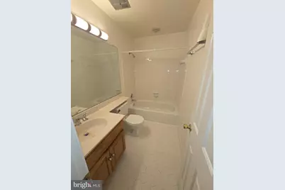 20626 Highland Hall Drive, Montgomery Village, MD 20886 - Photo 23