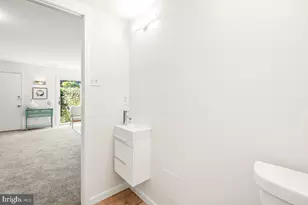 9879 Brookridge Ct, Gaithersburg, MD 20886 - Photo 17