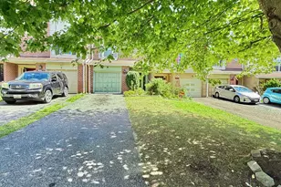 19515 White Saddle Dr, Germantown, MD 20874 - Photo 3