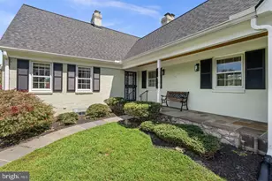 17609 Stoneridge Ct, Gaithersburg, MD 20878 - Photo 3