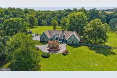 22400 Rolling Hill Lane, Laytonsville, MD 20882 - Photo 7