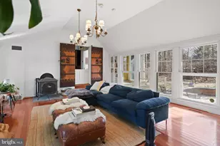 206 Grove Ave, Washington Grove, MD 20880 - Photo 15