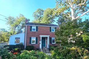 8616 Lynbrook Dr, Bethesda, MD 20814 - Photo 1
